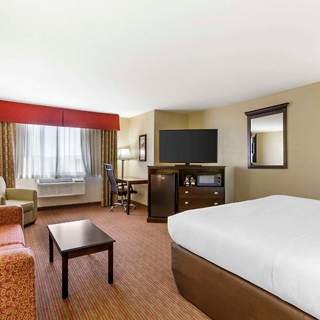Comfort Inn West Phoenix At 27Th Ave And I-I0 מראה חיצוני תמונה