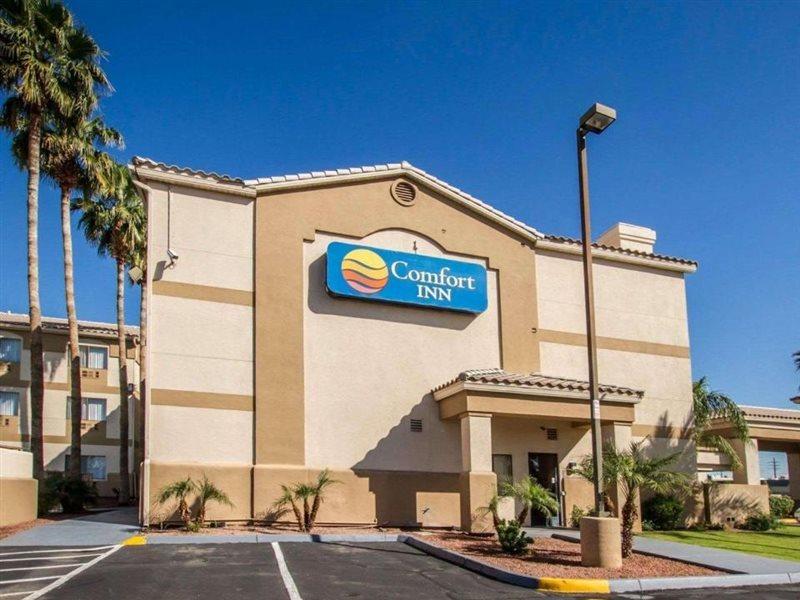 Comfort Inn West Phoenix At 27Th Ave And I-I0 מראה חיצוני תמונה