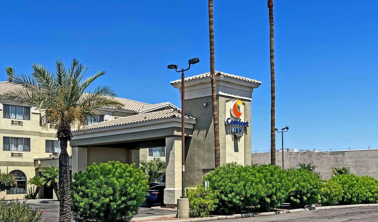 Comfort Inn West Phoenix At 27Th Ave And I-I0 מראה חיצוני תמונה