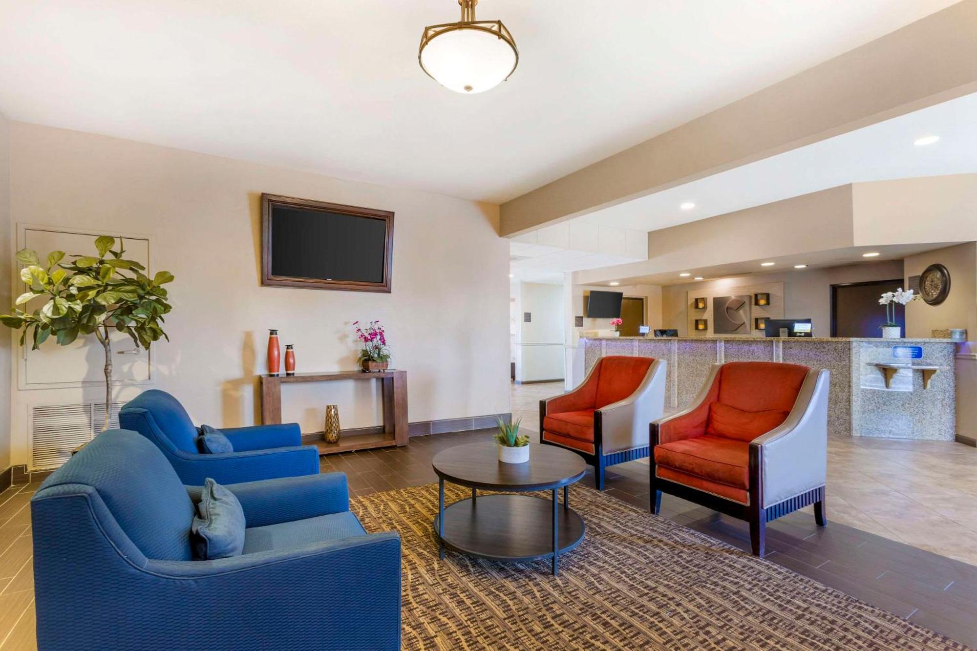 Comfort Inn West Phoenix At 27Th Ave And I-I0 מראה חיצוני תמונה