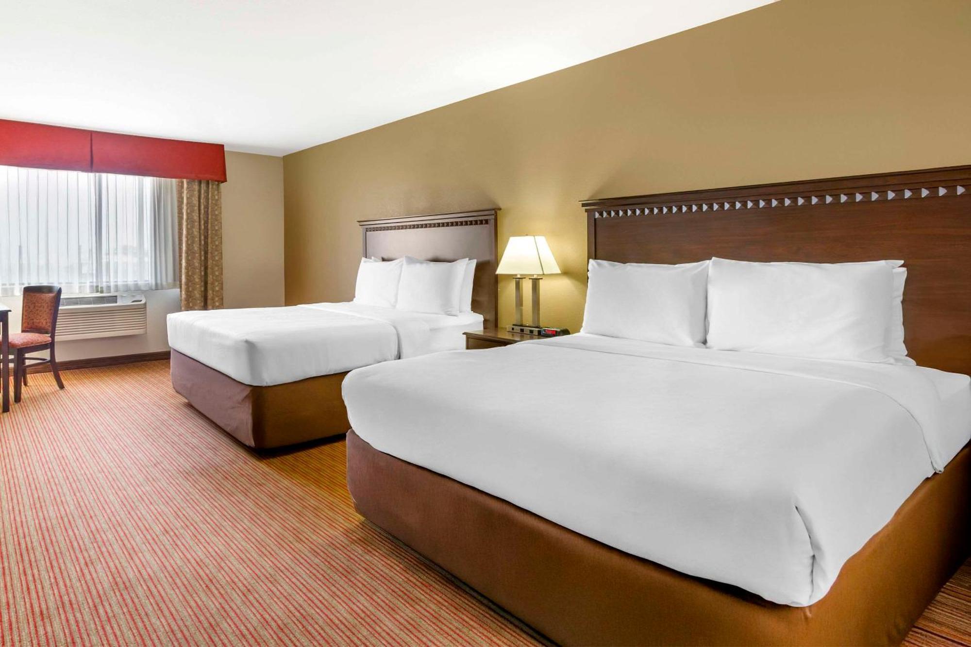 Comfort Inn West Phoenix At 27Th Ave And I-I0 מראה חיצוני תמונה