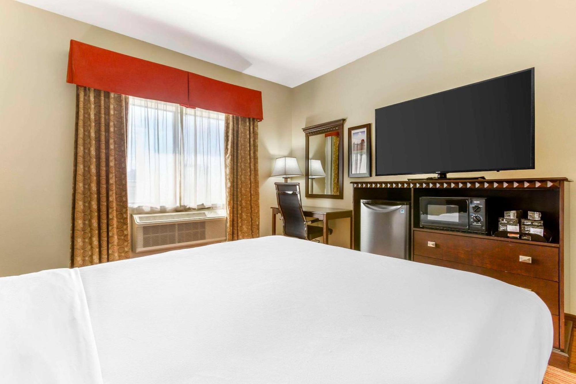 Comfort Inn West Phoenix At 27Th Ave And I-I0 מראה חיצוני תמונה