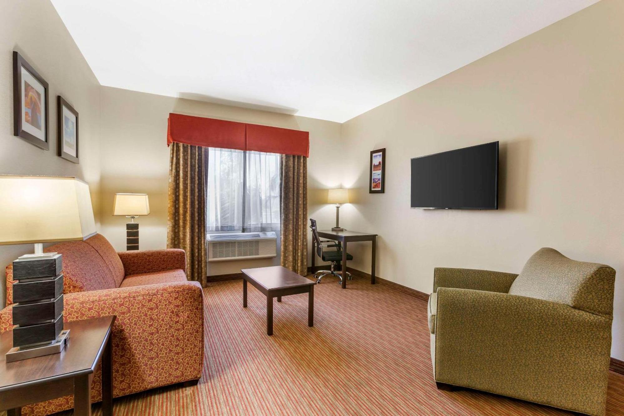 Comfort Inn West Phoenix At 27Th Ave And I-I0 מראה חיצוני תמונה