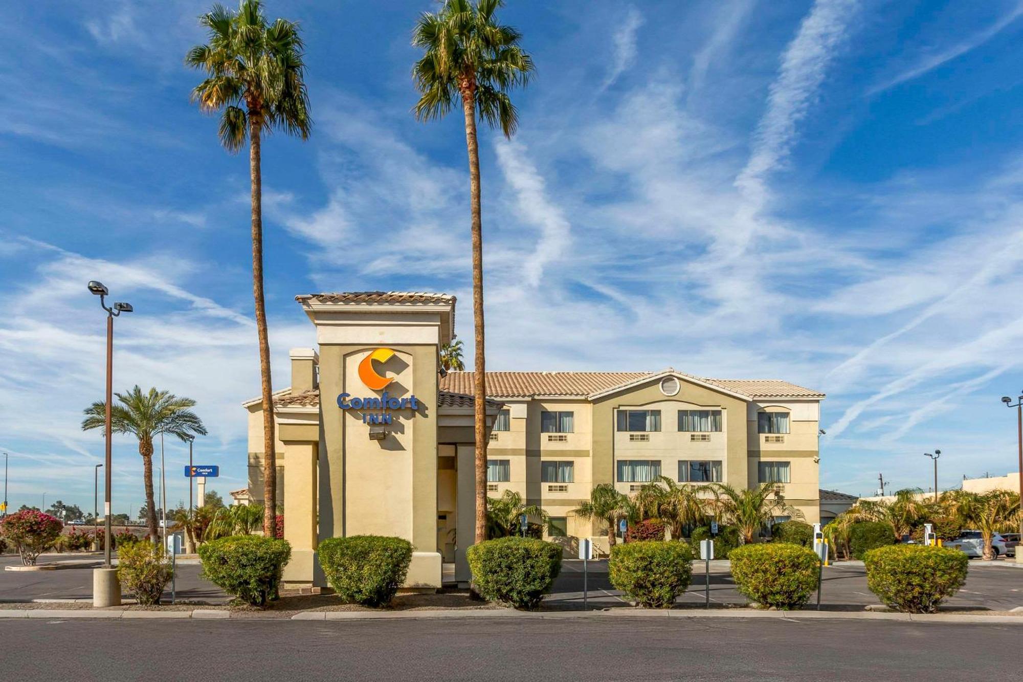 Comfort Inn West Phoenix At 27Th Ave And I-I0 מראה חיצוני תמונה