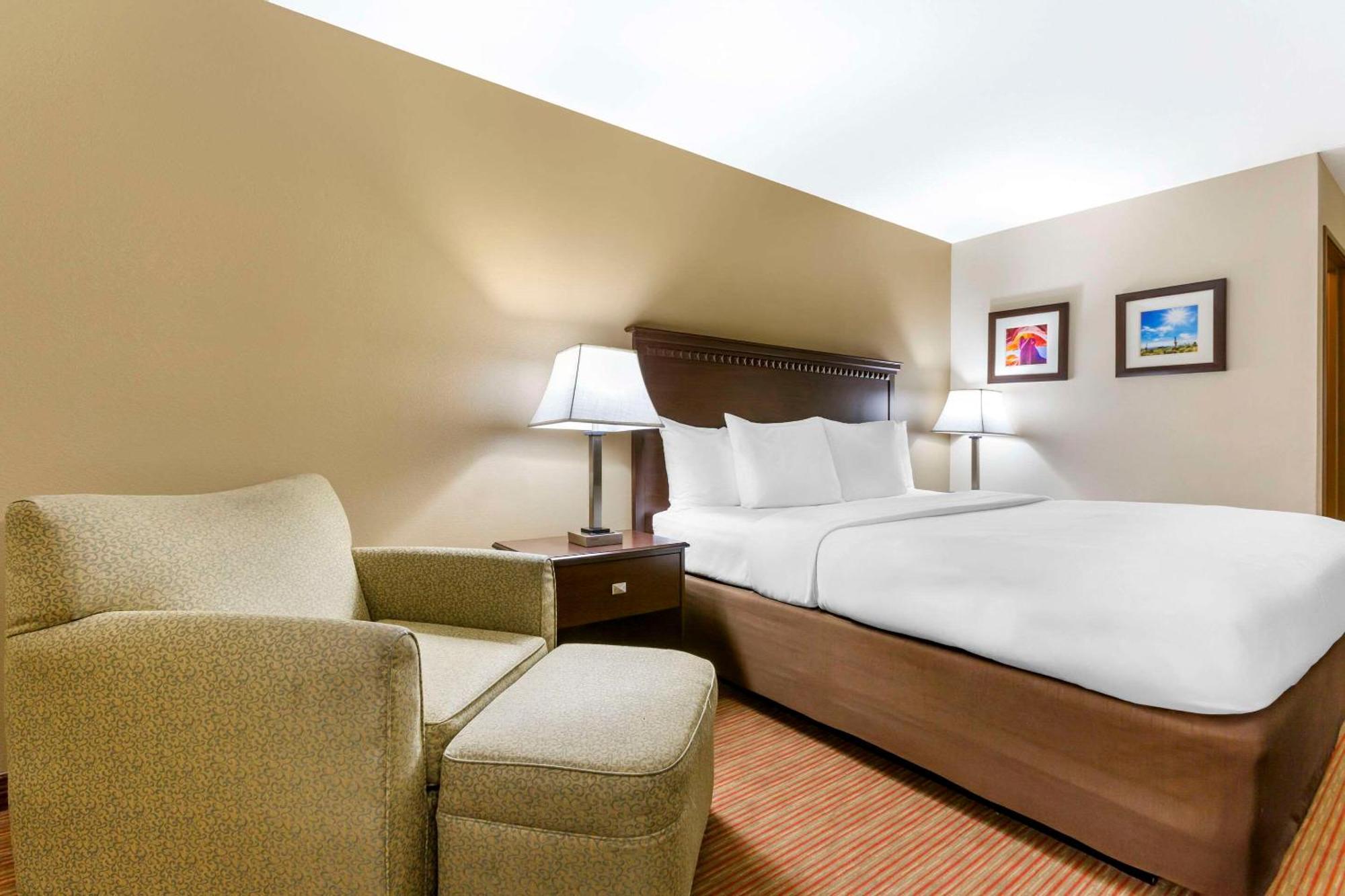 Comfort Inn West Phoenix At 27Th Ave And I-I0 מראה חיצוני תמונה
